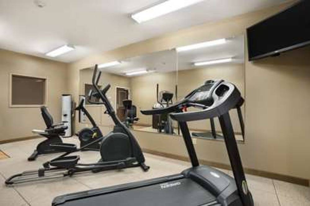 MICROTEL INN & SUITES BY WYNDHAM CA 4