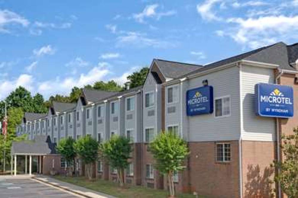 Microtel Inn & Suites By Wyndham Charlotte/University Place