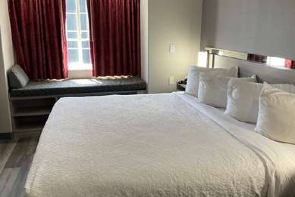MICROTEL INN & SUITES BY WYNDHAM CL 10