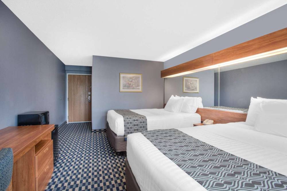 Microtel Inn & Suites By Wyndham Dover