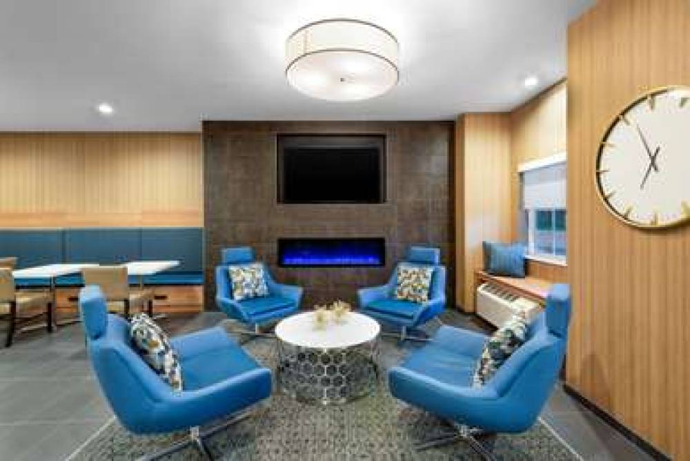 MICROTEL INN & SUITES BY WYNDHAM FA 3