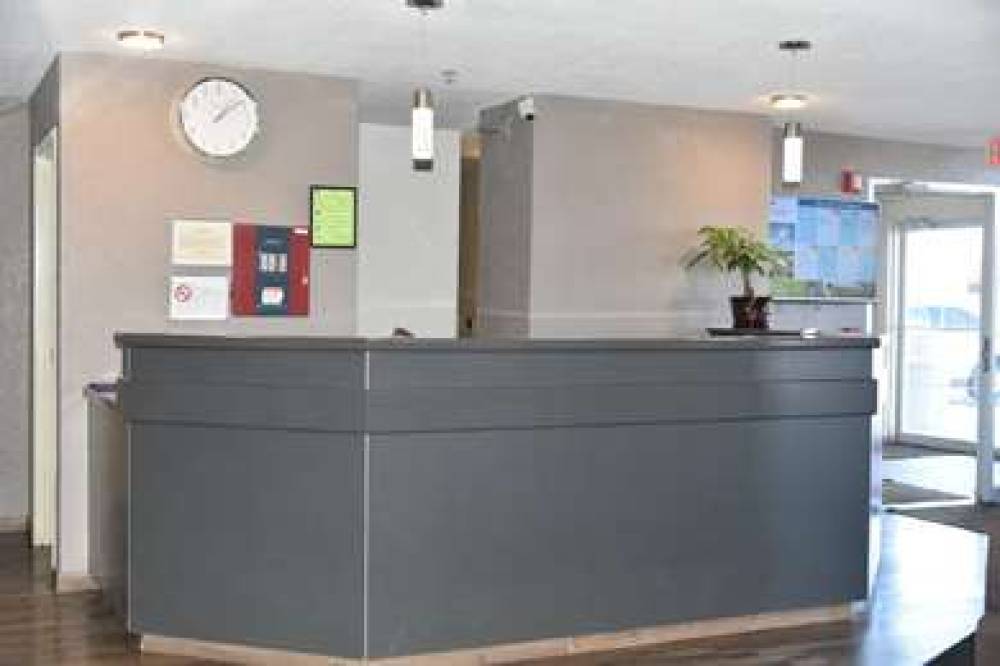 Microtel Inn & Suites By Wyndham Fond Du Lac 2