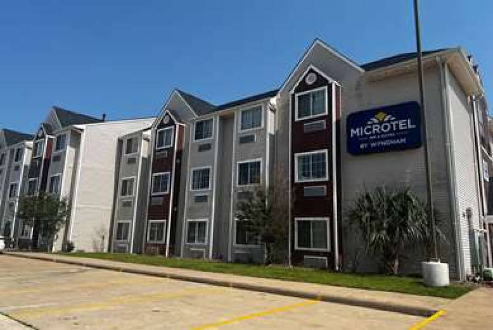 Microtel Inn & Suites By Wyndham Houston