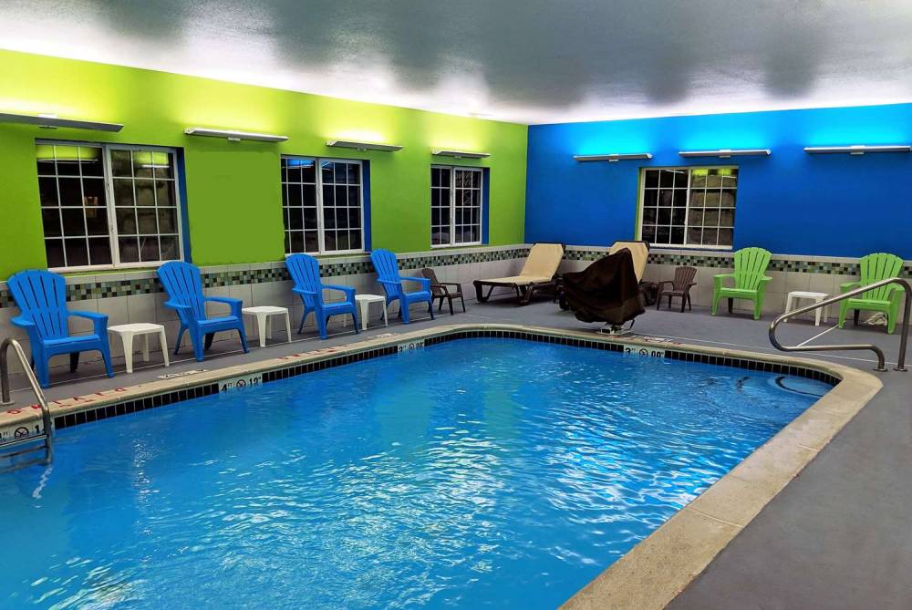Microtel Inn & Suites By Wyndham Michigan City 2
