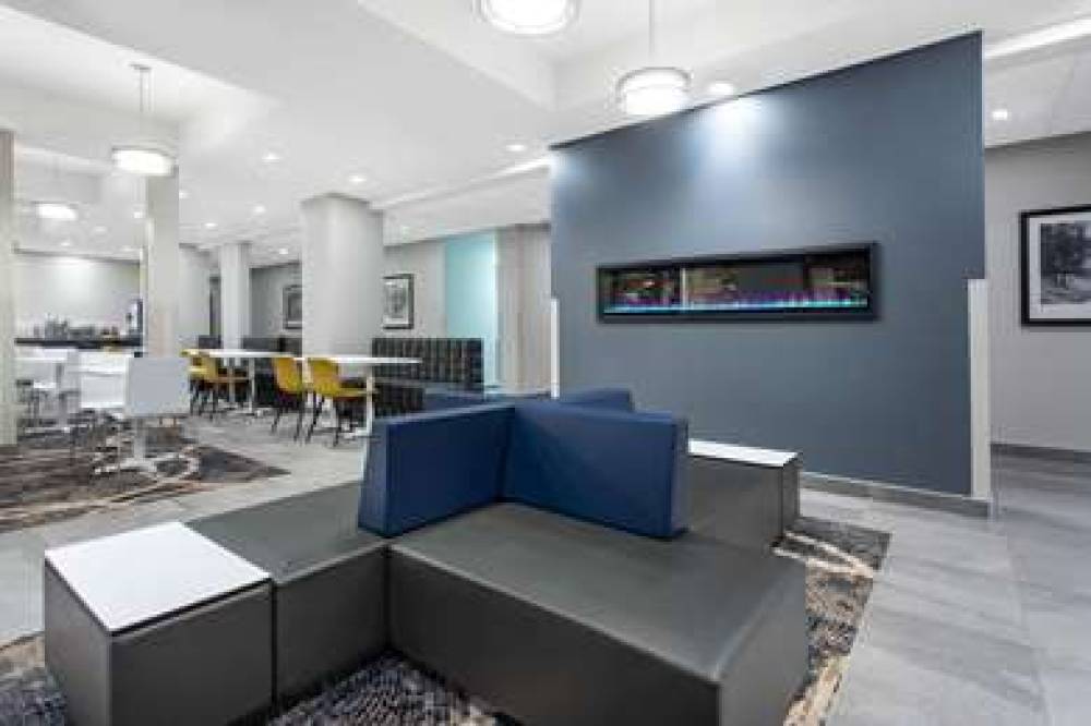 MICROTEL INN & SUITES BY WYNDHAM MO 4