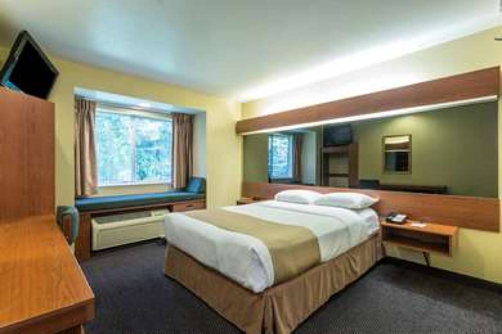 MICROTEL INN & SUITES BY WYNDHAM OC 8