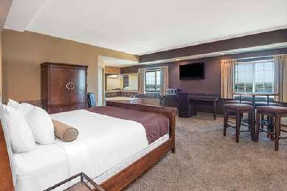 Microtel Inn & Suites By Wyndham Quincy 5
