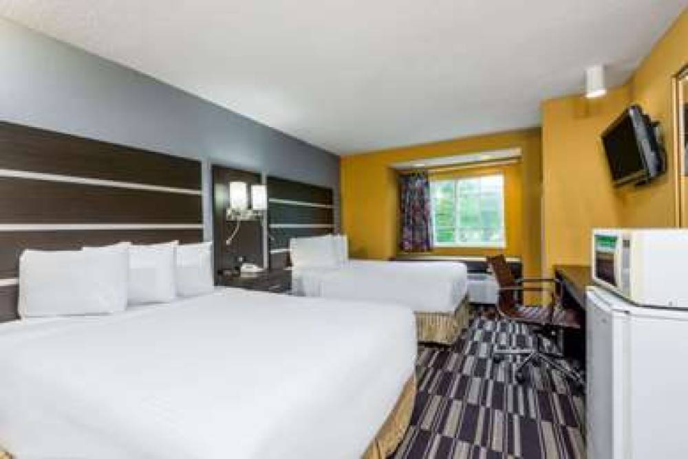 Microtel Inn & Suites By Wyndham Riverside 7