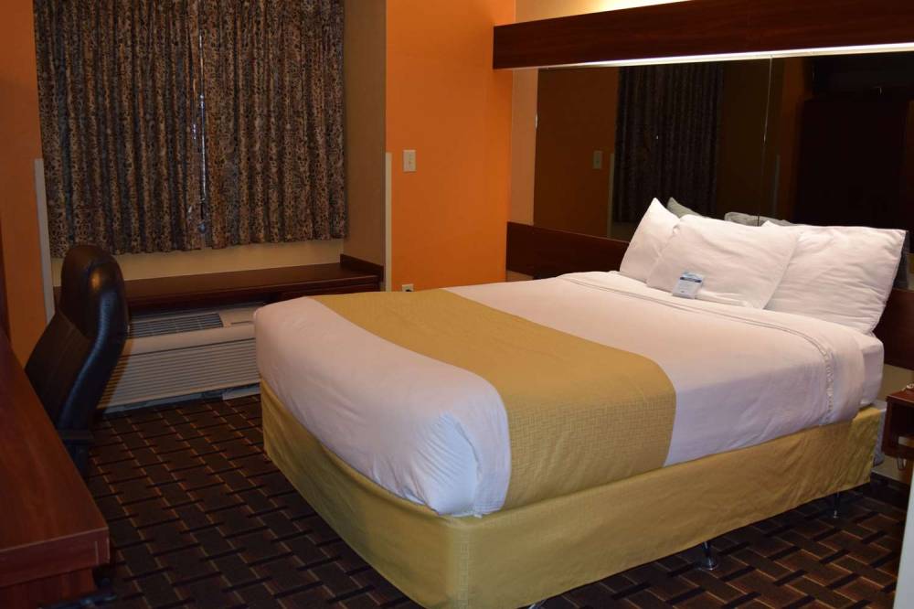 Microtel Inn & Suites By Wyndham Rock Hill/Charlotte Area 9