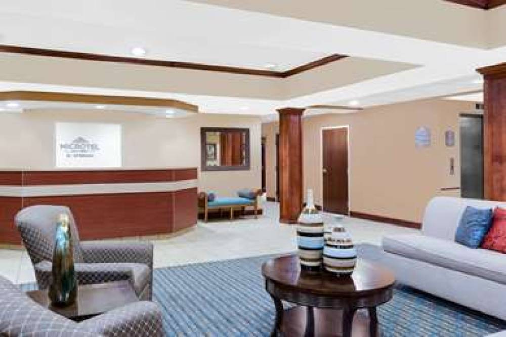 Microtel Inn & Suites By Wyndham Starkville 3