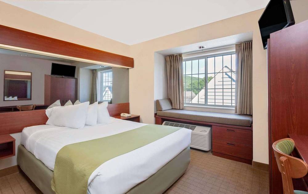 Microtel Inn & Suites By Wyndham Wellsville 2