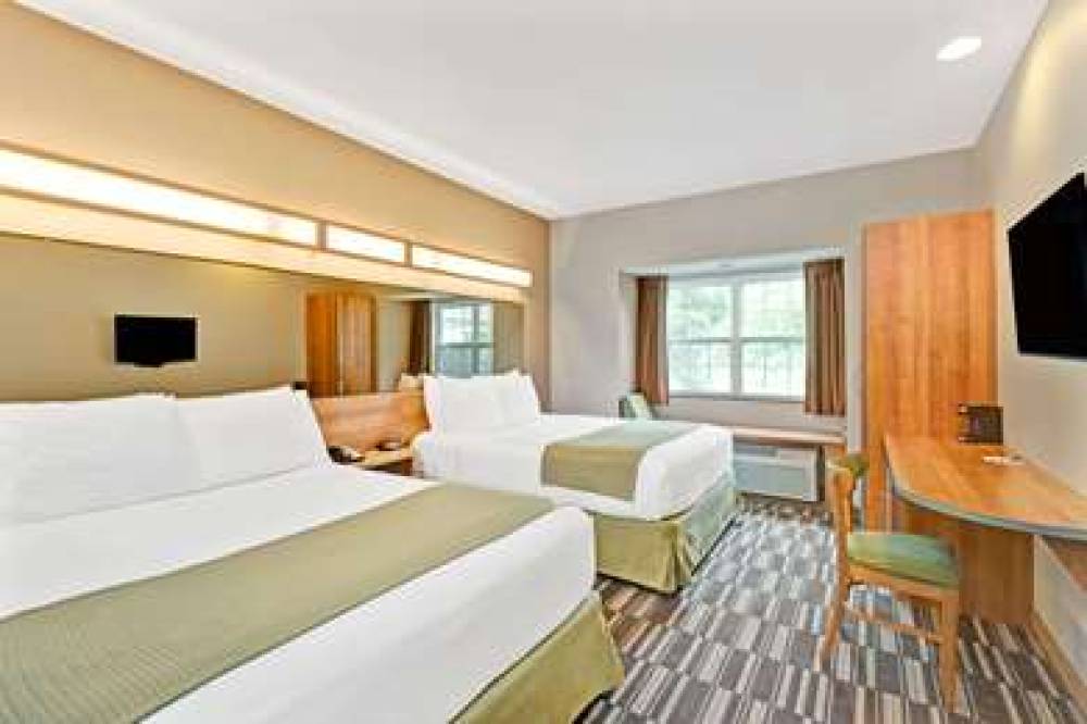 Microtel Inn & Suites By Wyndham York 9