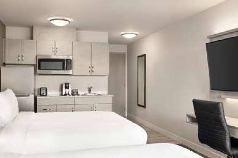 MICROTEL MONTREAL AIRPT 2