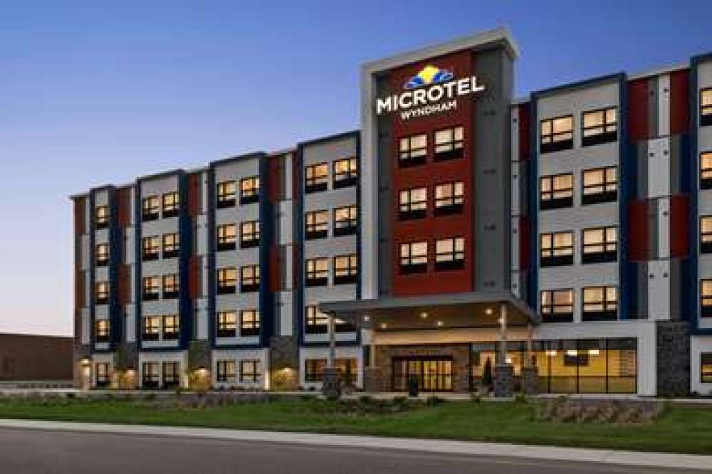 MICROTEL MONTREAL AIRPT 9