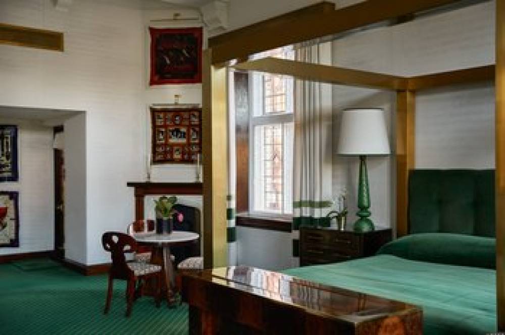 MILESTONE HOTEL 2