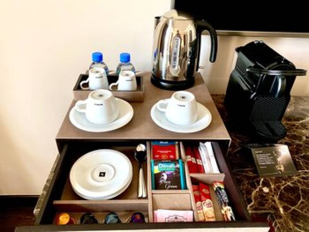 MILLENNIUM DOHA HOTEL 8