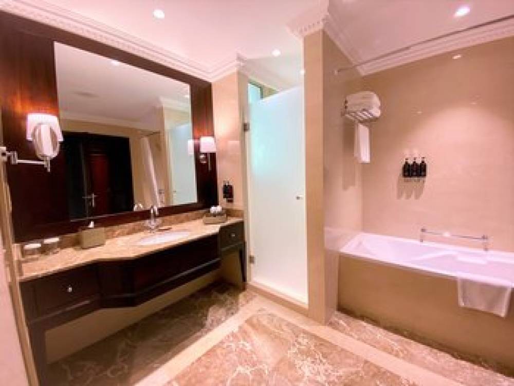 MILLENNIUM DOHA HOTEL 9