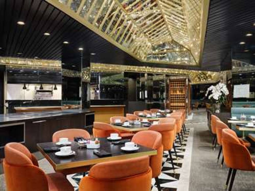 Millennium Hilton New York One UN Plaza 10