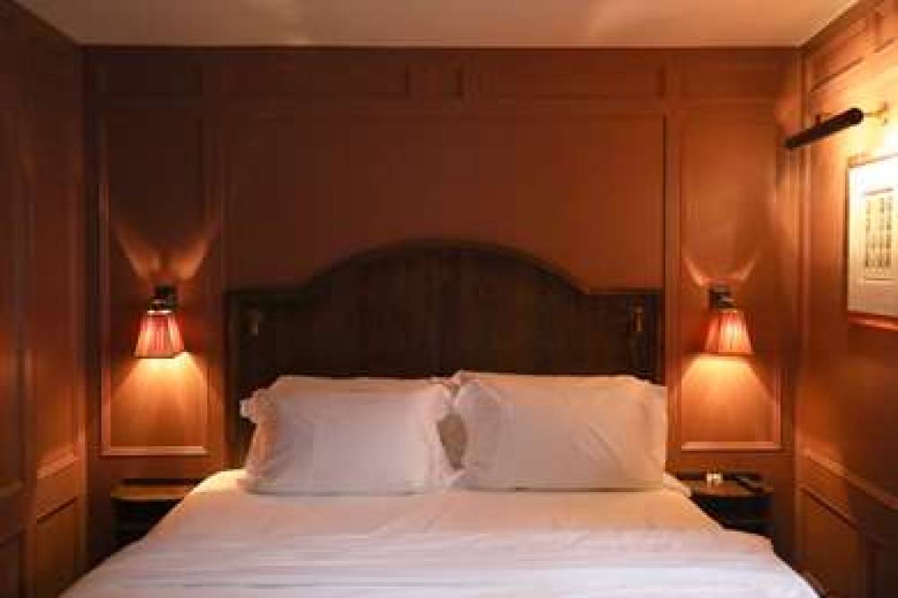 MIMIS HOTEL SOHO 10