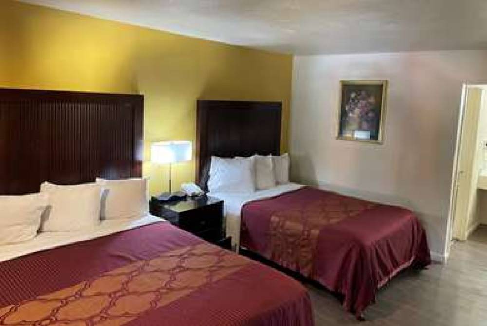 MISSION INN AND SUITES 7