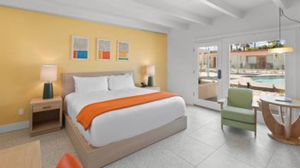 Mojave Resort 2