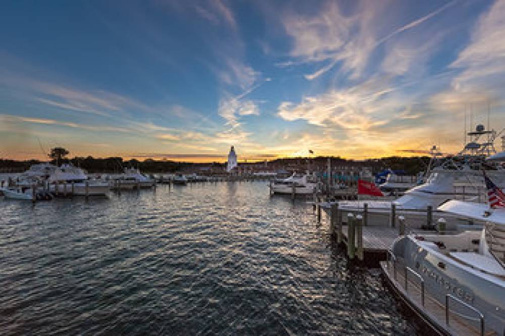 MONTAUK YACHT CLUB 8