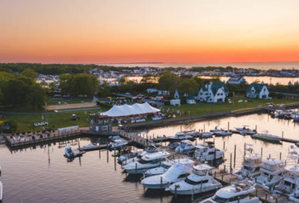 MONTAUK YACHT CLUB 1