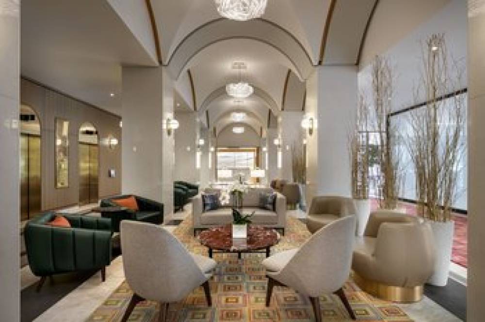 Montreal Marriott Chateau Champlain 5