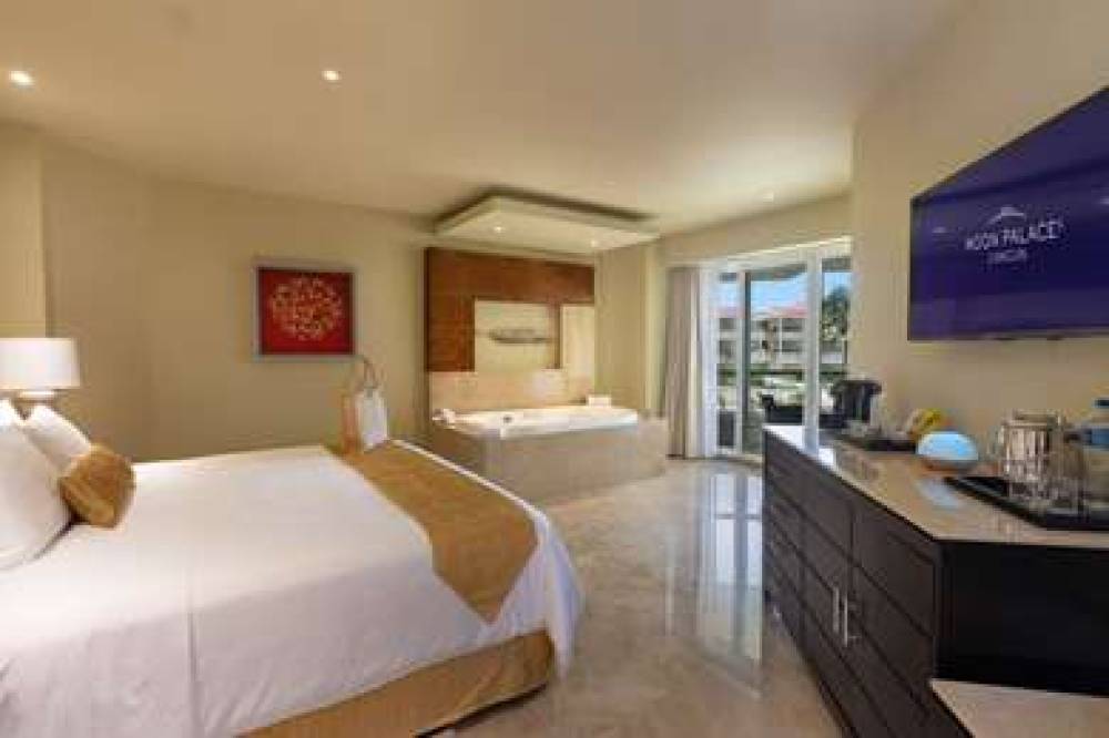 Moon Palace Golf And Spa Resort  All-Inclusive 10