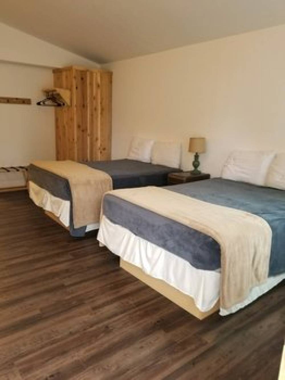 Moose Inn 5