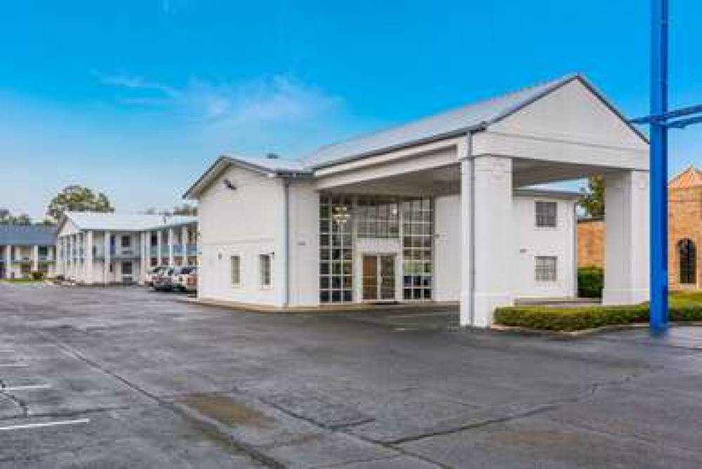 MOTEL 6 ALEXANDRIA-SOUTH 7