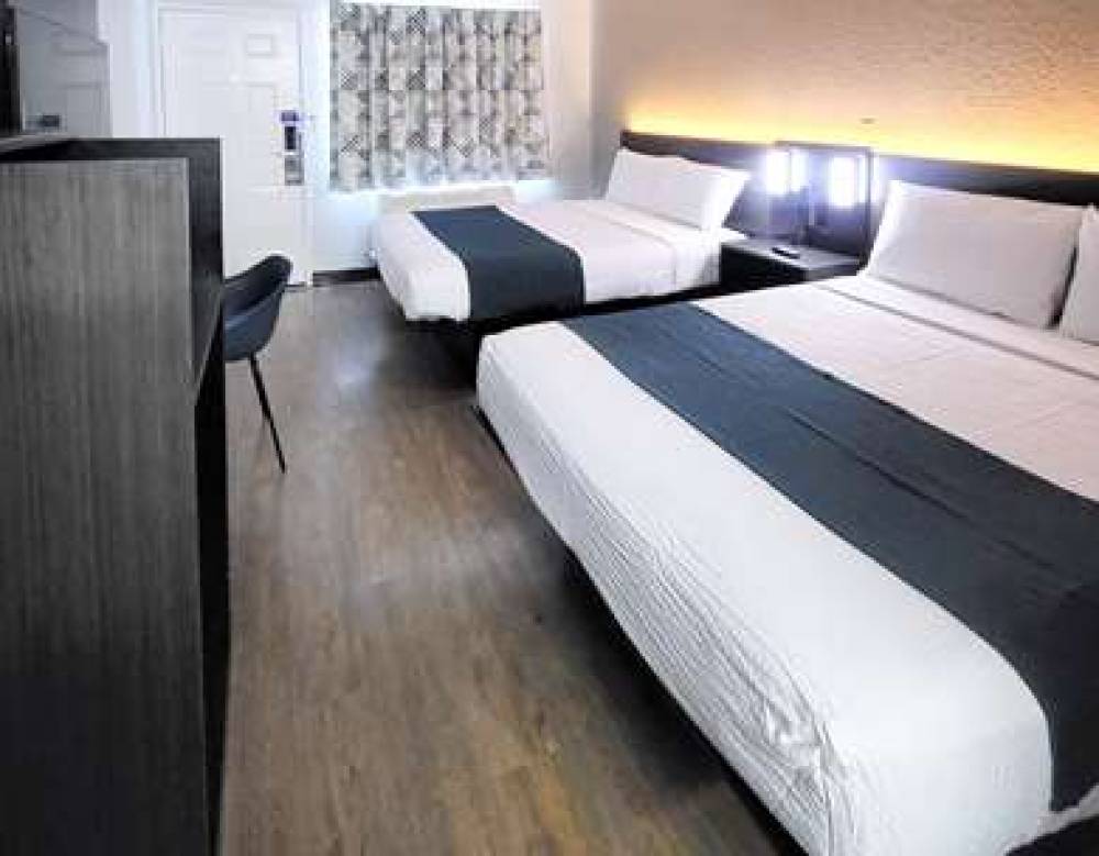Motel 6 Anaheim - Fullerton East 6