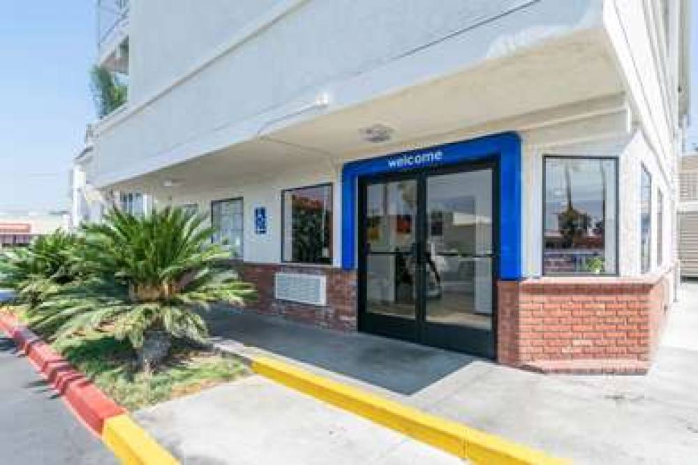 Motel 6 Anaheim Fullerton East