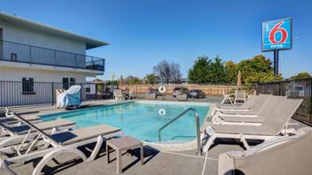 Motel 6 Arcata - Humboldt Univ 3