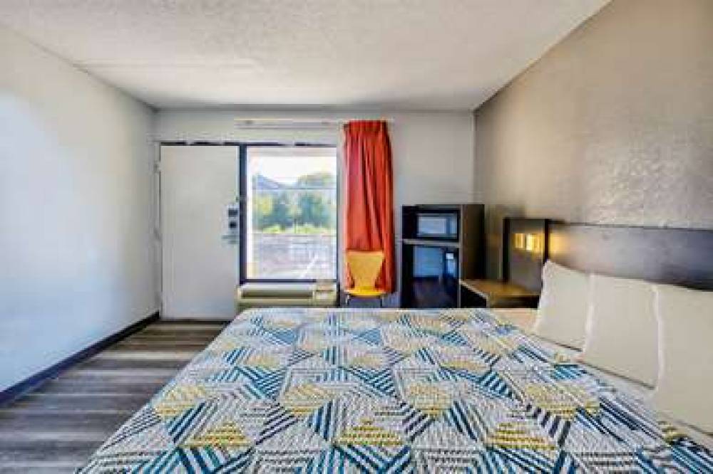MOTEL 6 ASHLAND 6