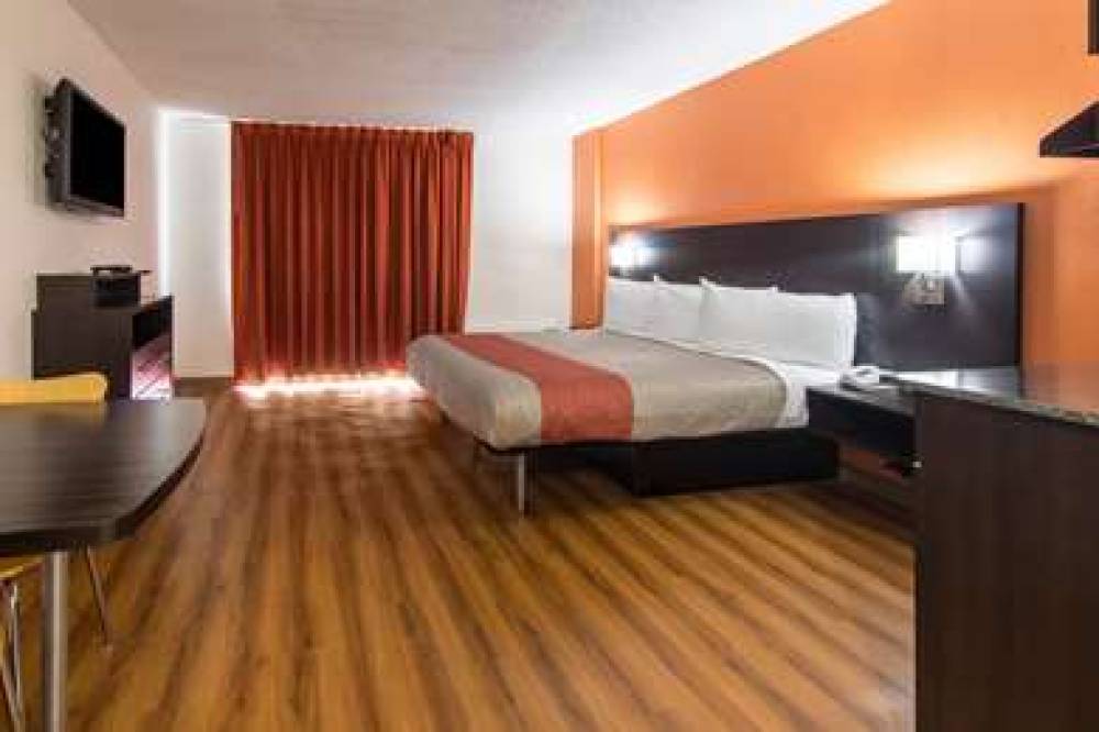 MOTEL 6 ATLANTA, GA - ATLANTA AIRPO 9