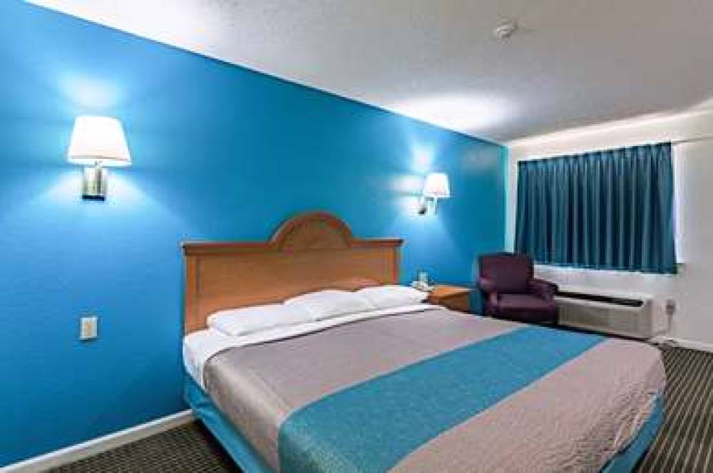MOTEL 6 AZLE, TX 1