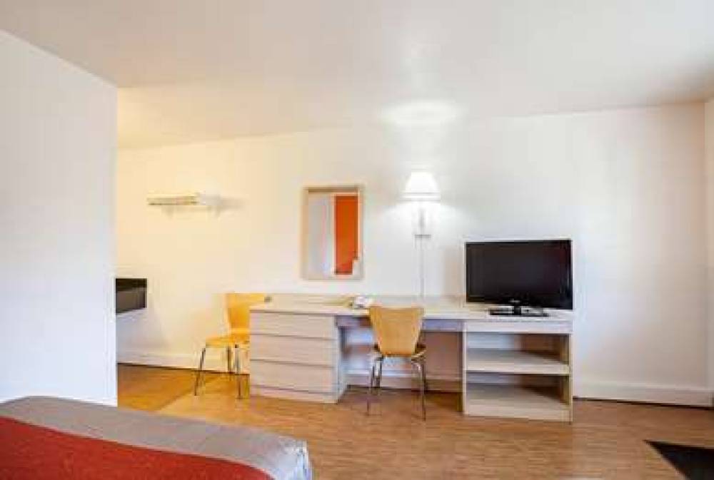 Motel 6 Bangor 9