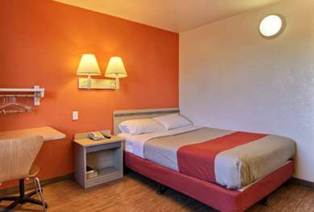 MOTEL 6 BISMARCK 8