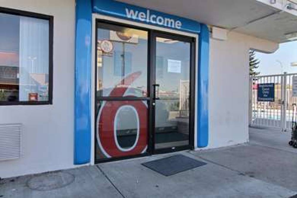 MOTEL 6 BISMARCK 5