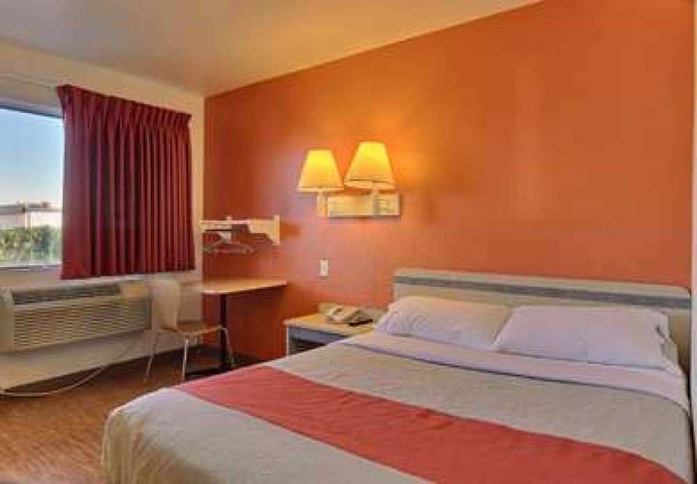 MOTEL 6 BISMARCK 7