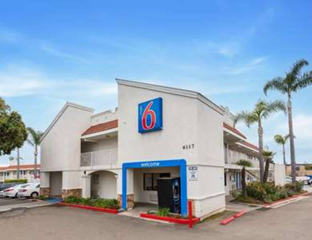 Motel 6 Carlsbad East CA 1
