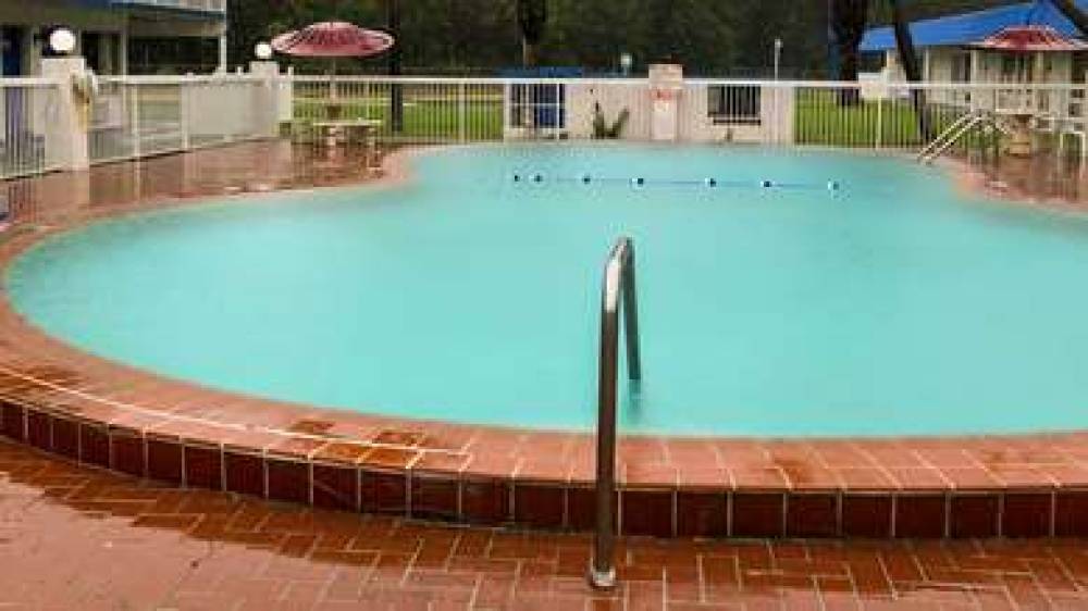 MOTEL 6 DAYTONA BEACH, FL - SPEEDWA 1