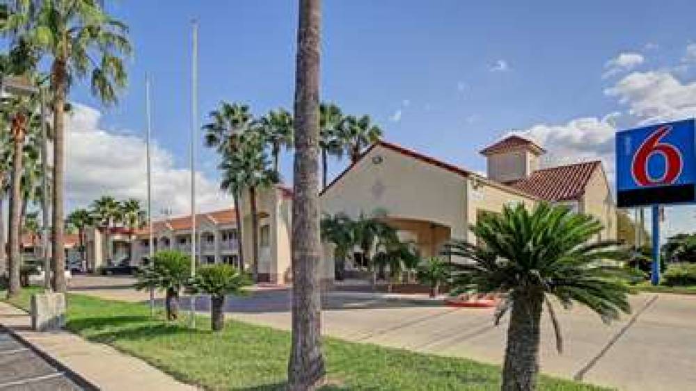 Motel 6 Edinburg