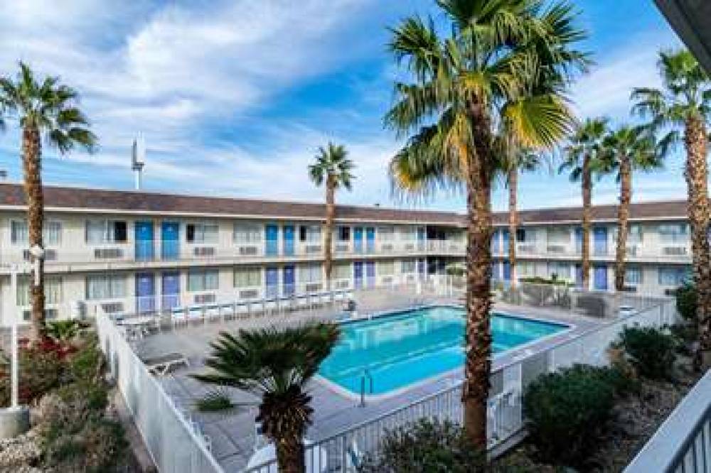 MOTEL 6 EL CENTRO 5