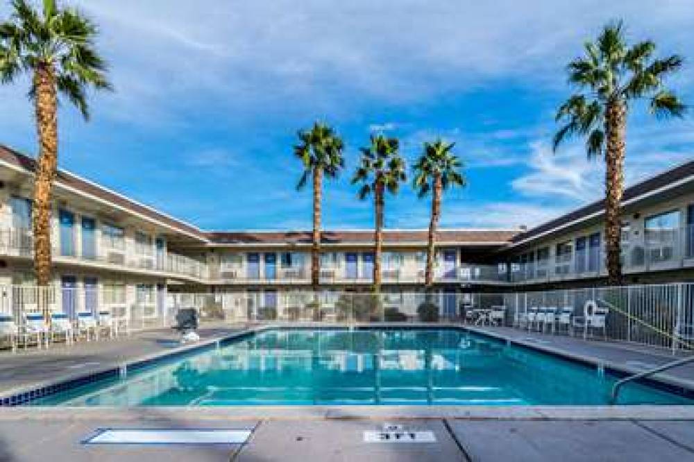 MOTEL 6 EL CENTRO 8