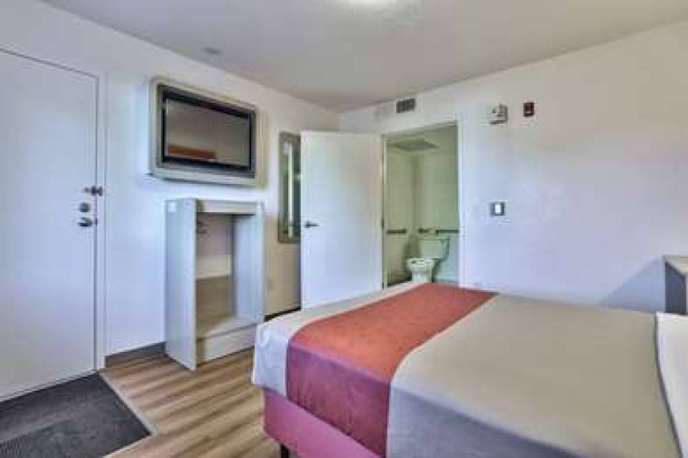 MOTEL 6 FLAGSTAFF BUTLER AVE 4
