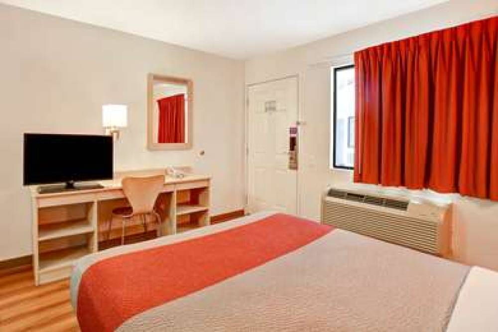 Motel 6 Fremont North 6