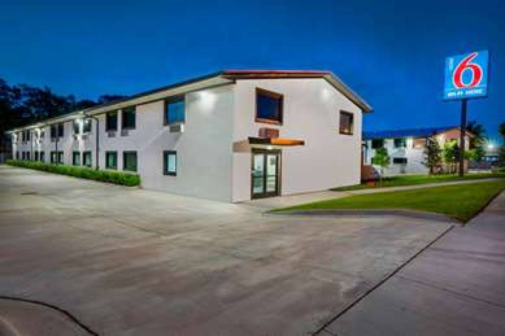 Motel 6 Ft Lauderdale 2