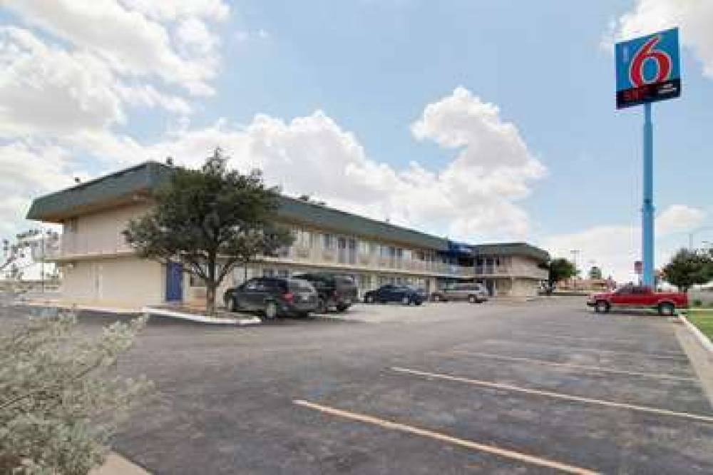 MOTEL 6 FT STOCKTON 1